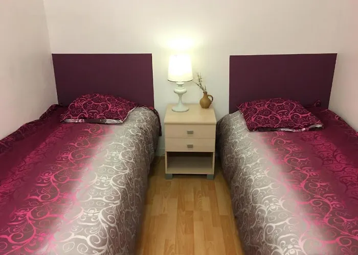 מלון - Simple & Modern *